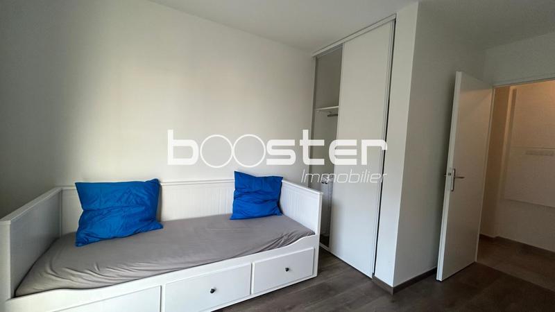 Appartement ancien - 61 m² - 3 pièces