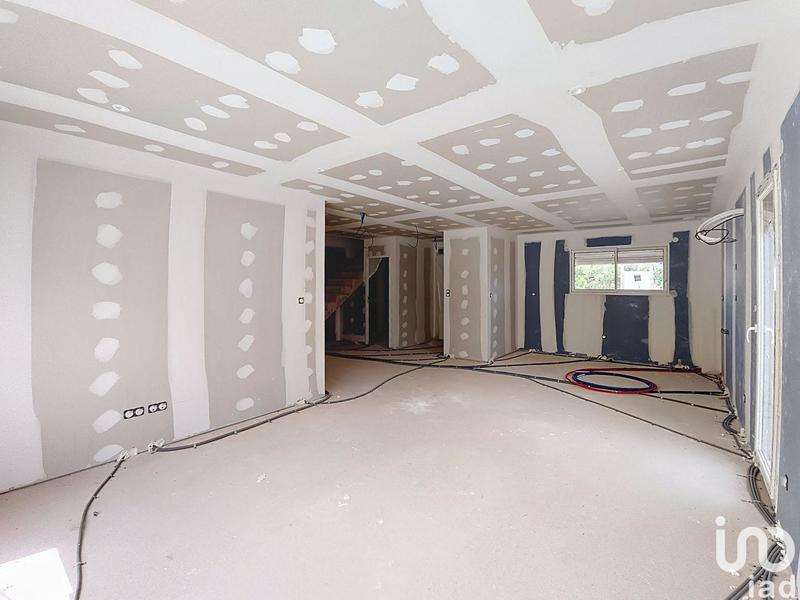 Maison - 102 m² - 5 pièces