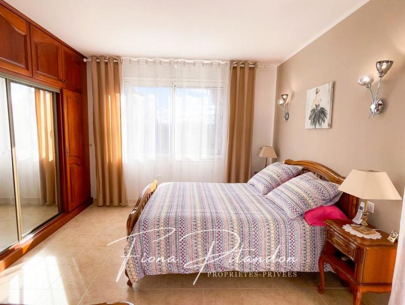 Villa - 200 m² - 7 pièces