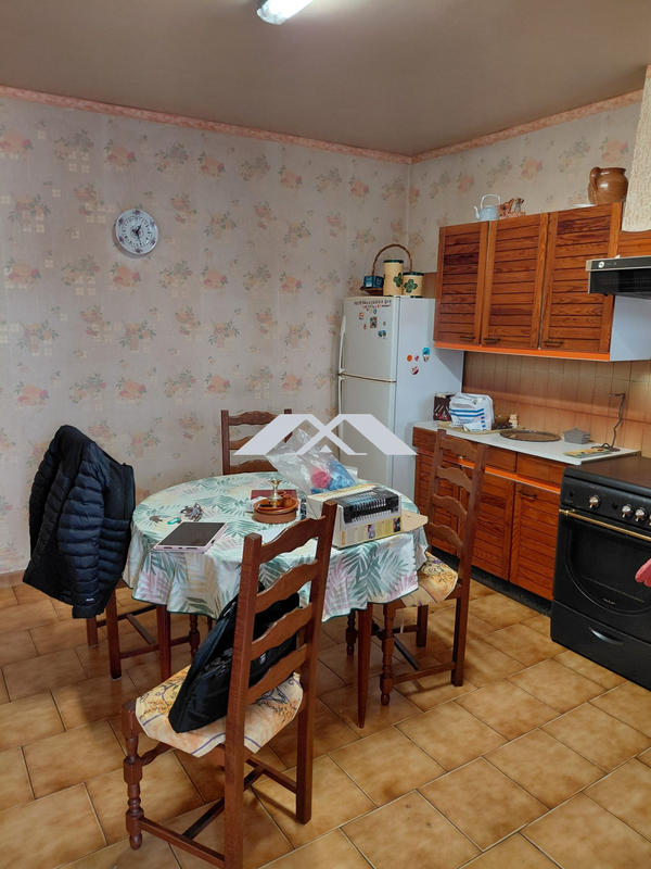 Maison - 104 m² - 4 pièces