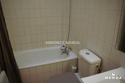 Studio - 27 m² - 1 pièce