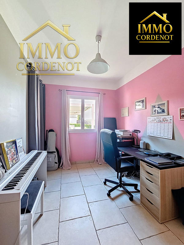 Maison - 141 m² - 6 pièces