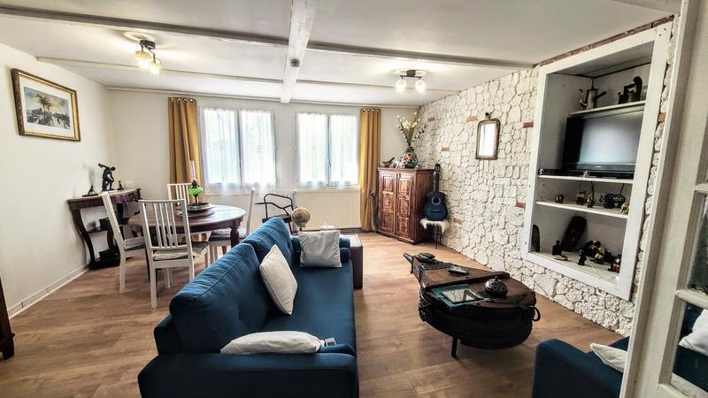 Maison de village - 110 m² - 4 pièces