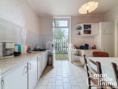 Maison - 96 m² - 4 pièces