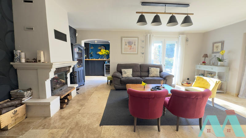 Maison - 190 m² - 7 pièces