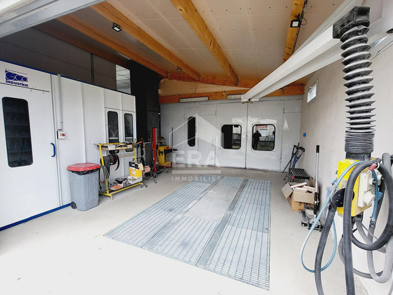 Maison - 420 m² - 5 pièces