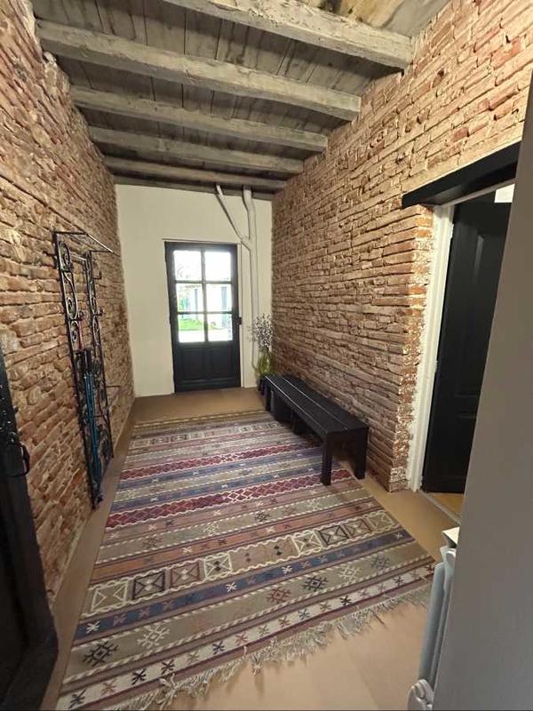 Maison - 234 m² - 7 pièces