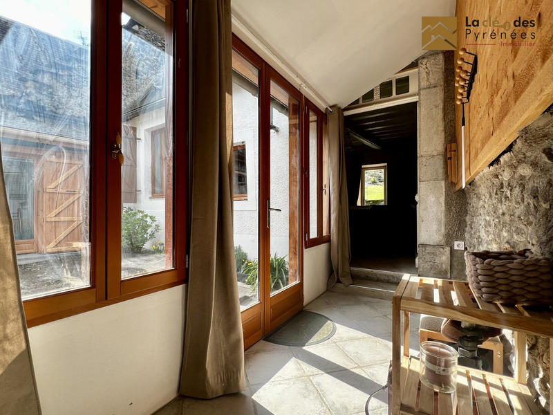 Maison contemporaine - 84 m² - 5 pièces