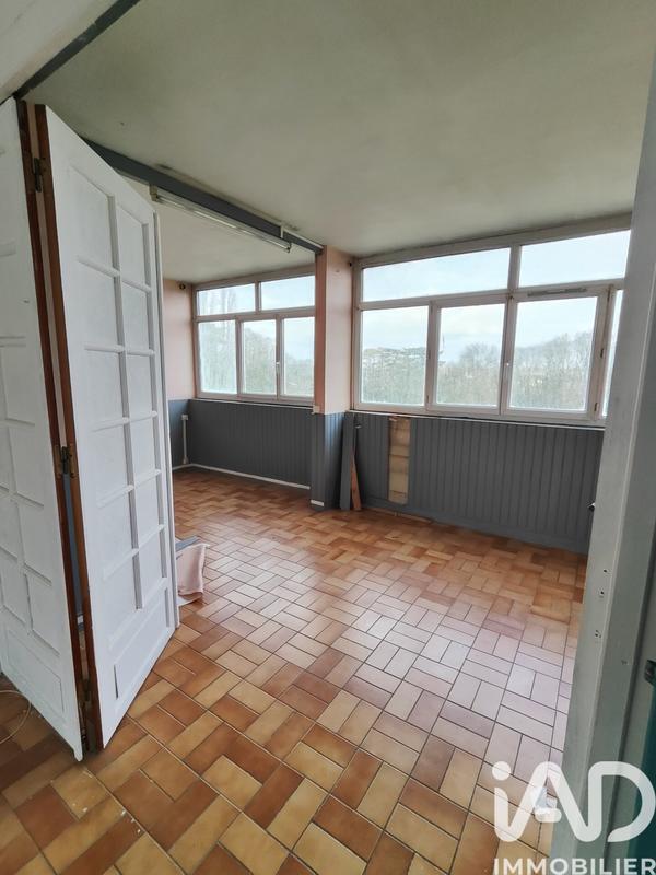 Appartement - 81 m² - 5 pièces