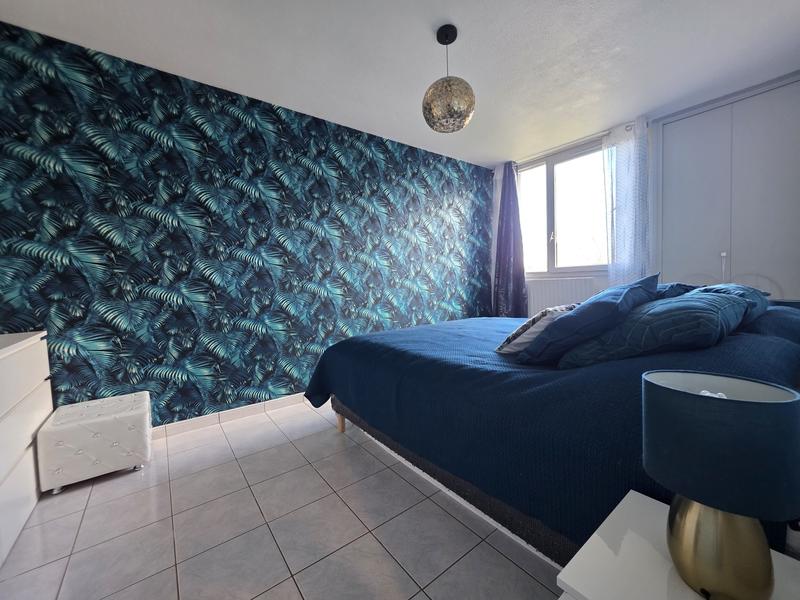 Appartement - 85 m² - 4 pièces