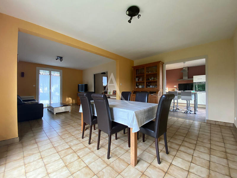 Maison - 130 m² - 6 pièces