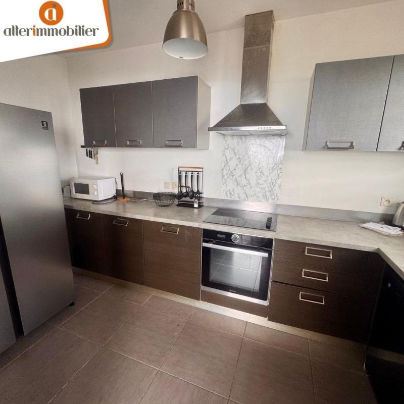 Appartement - 82 m² - 4 pièces