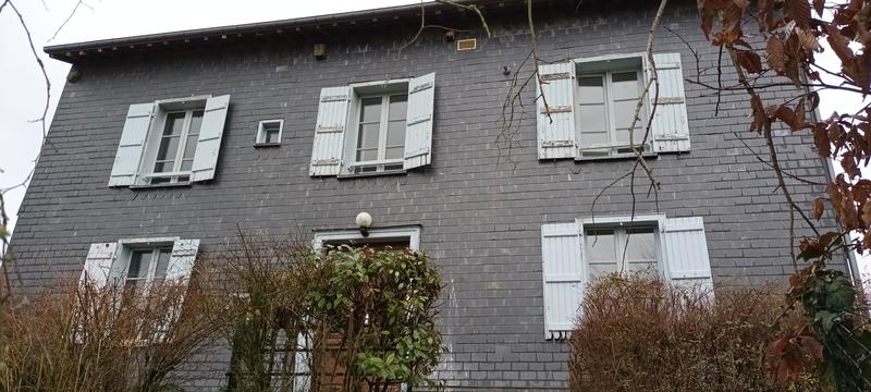 Maison - 160 m² - 6 pièces