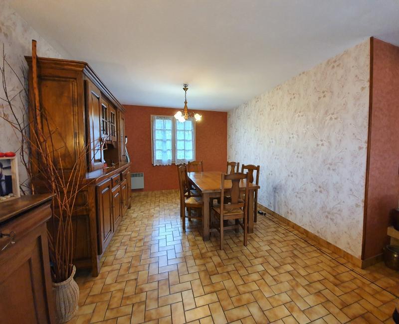 Maison - 100 m² - 5 pièces