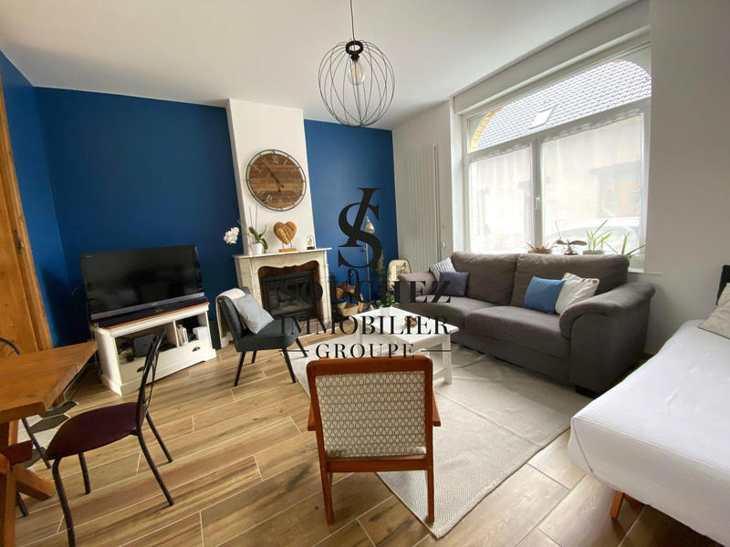 Maison - 328 m² - 7 pièces