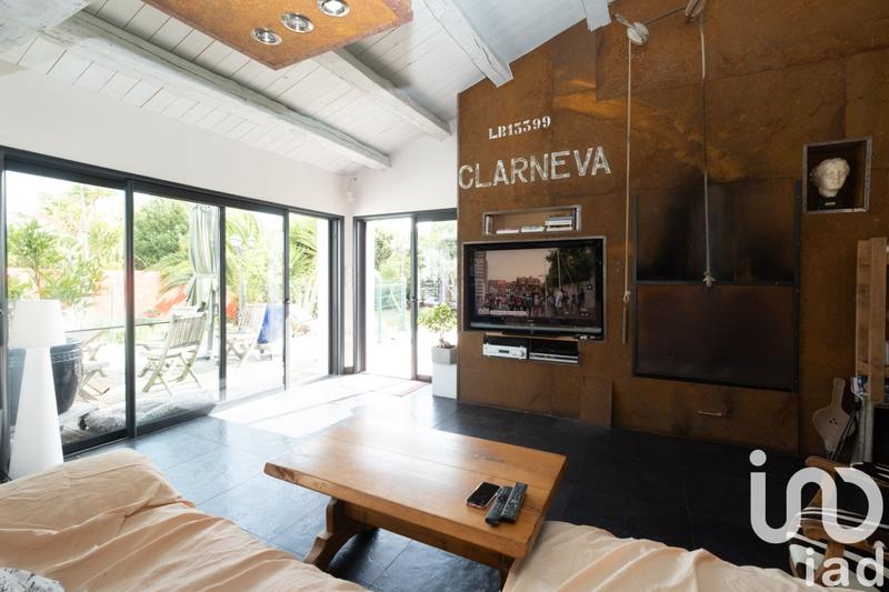 Maison - 220 m² - 5 pièces