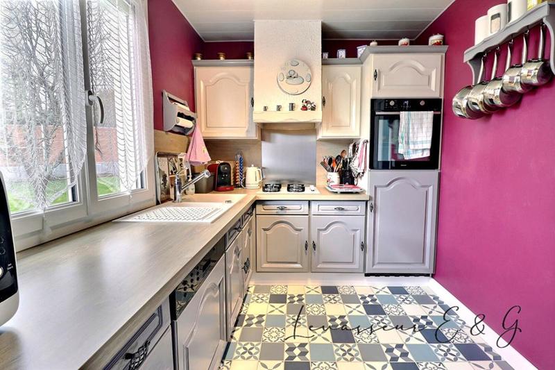 Maison - 122 m² - 6 pièces