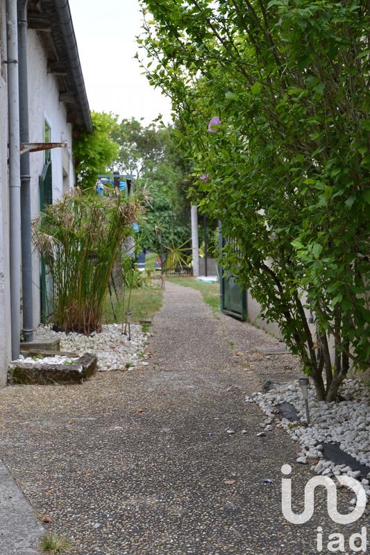 Maison - 180 m² - 7 pièces