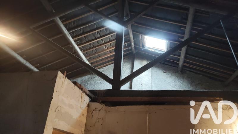 Maison - 250 m² - 6 pièces