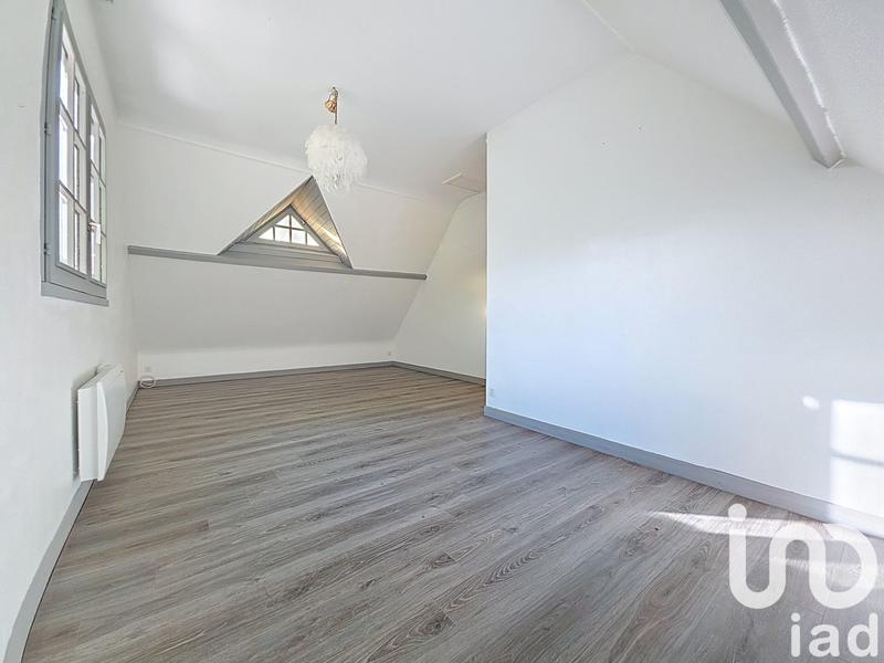 Maison - 142 m² - 7 pièces