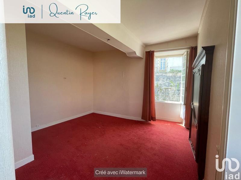 Maison - 203 m² - 7 pièces