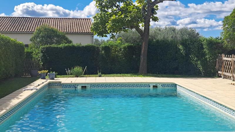 Villa - 144 m² - 8 pièces