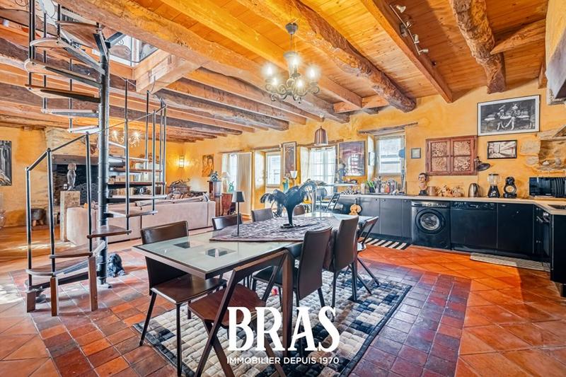 Maison de village - 160 m² - 6 pièces