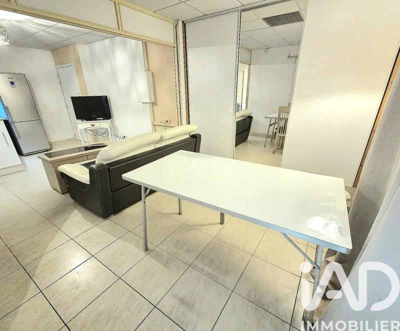 Maison - 280 m² - 5 pièces