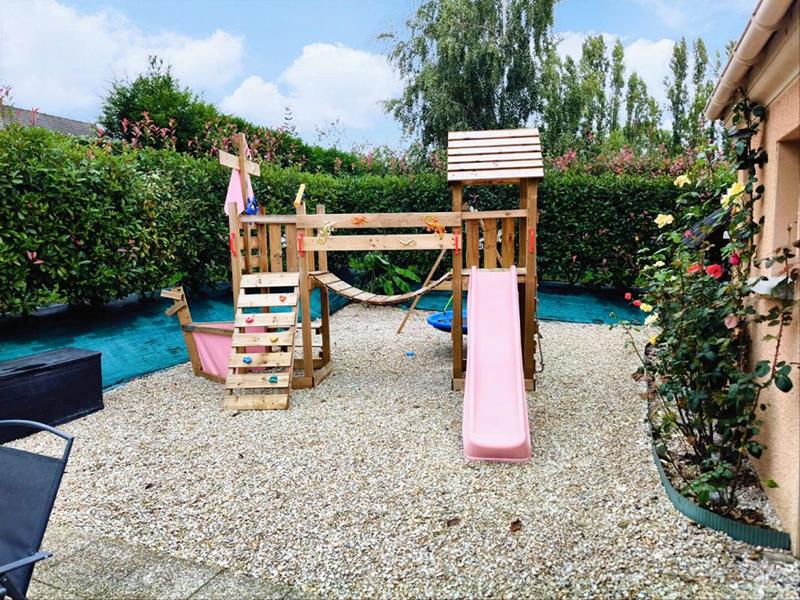 Maison - 88 m² - 5 pièces