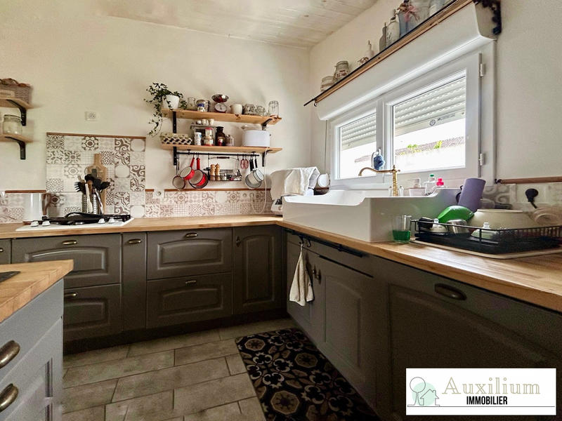 Maison - 104 m² - 5 pièces