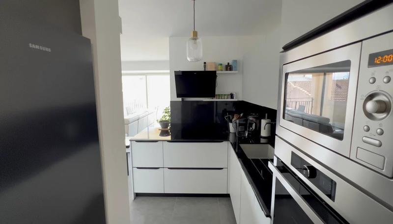 Appartement - 88 m² - 4 pièces