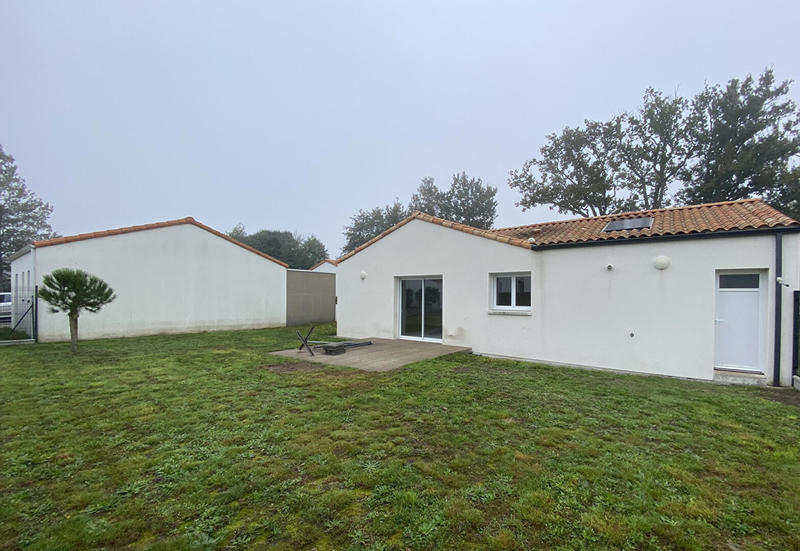 Maison - 80 m² - 4 pièces