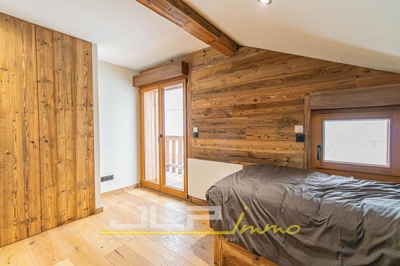 Châlet - 203 m² - 5 pièces