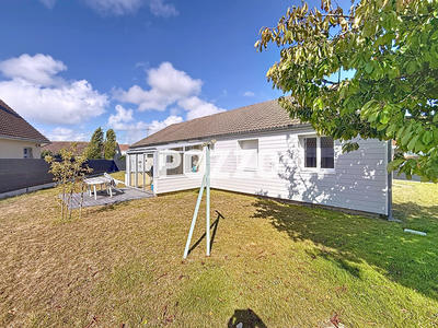 Maison - 101 m² - 5 pièces