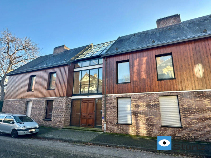 Maison - 574 m² - 17 pièces