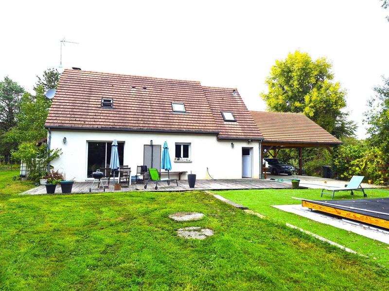 Maison - 110 m² - 6 pièces