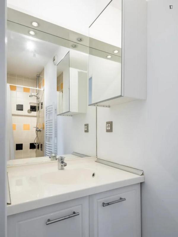 Chambre - 12 m² - 4 pièces