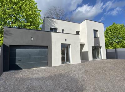 Maison - 165 m² - 5 pièces