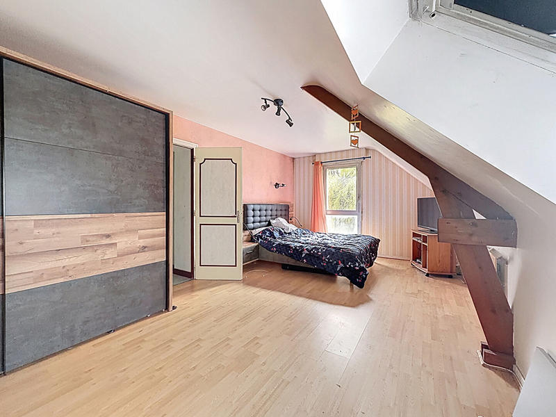 Maison - 155 m² - 7 pièces