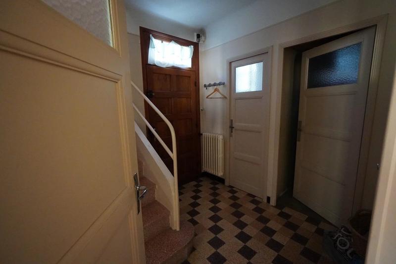 Maison - 240 m² - 11 pièces