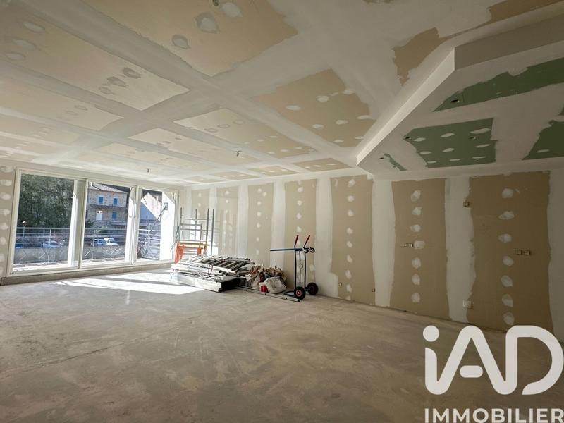 Appartement - 165 m² - 6 pièces