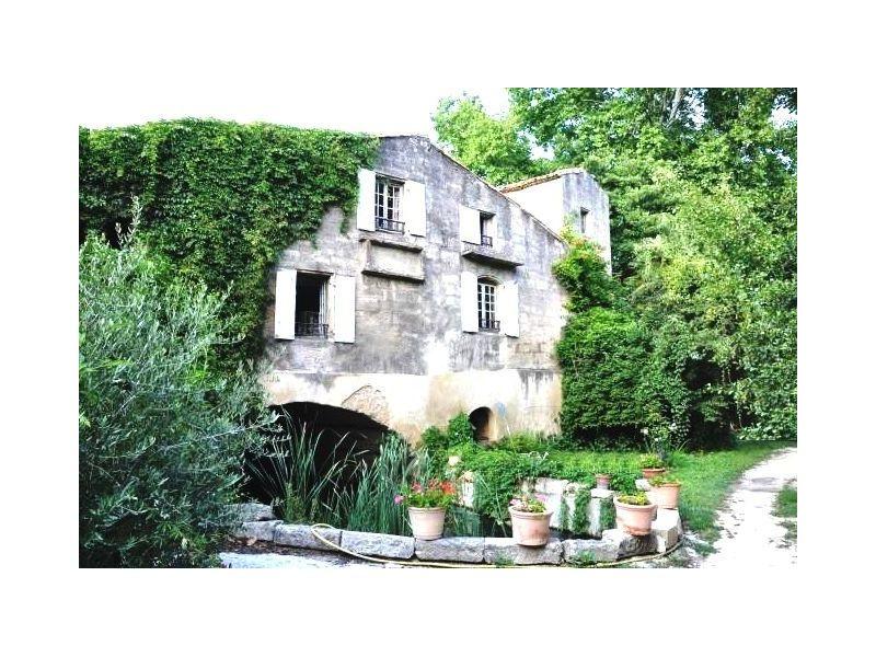 Propriété - 236 m² - 9 pièces