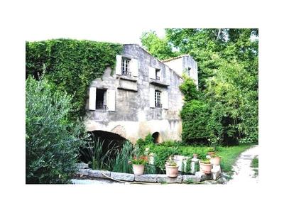 Propriété - 236 m² - 9 pièces