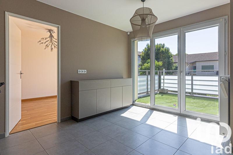 Appartement - 111 m² - 5 pièces