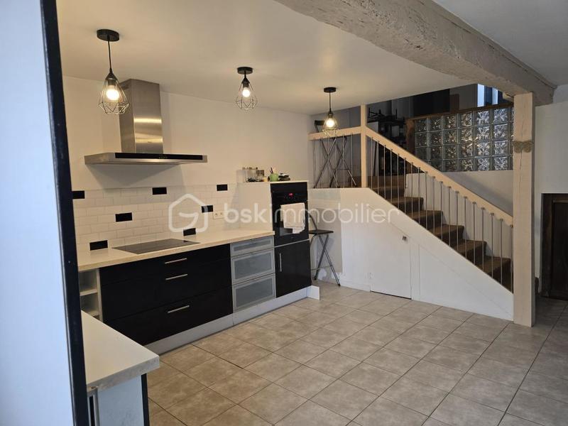 Maison en pierre - 100 m² - 4 pièces