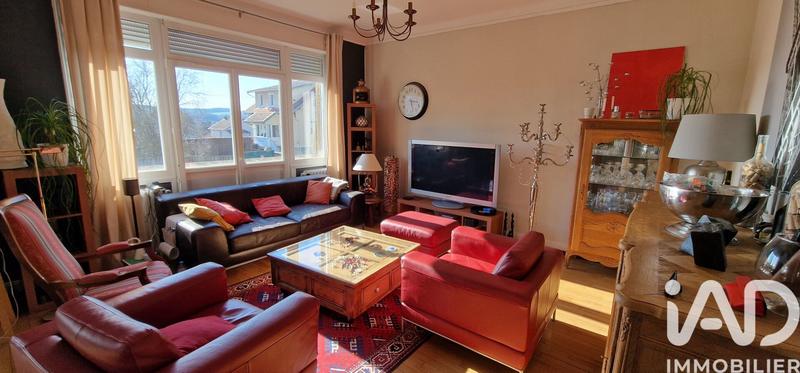 Maison - 200 m² - 7 pièces