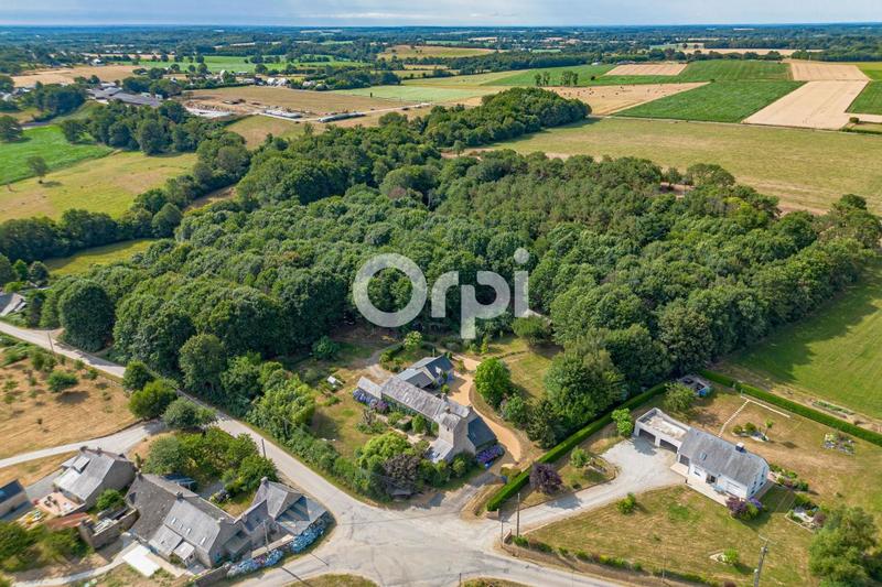 Propriété - 361 m² - 10 pièces