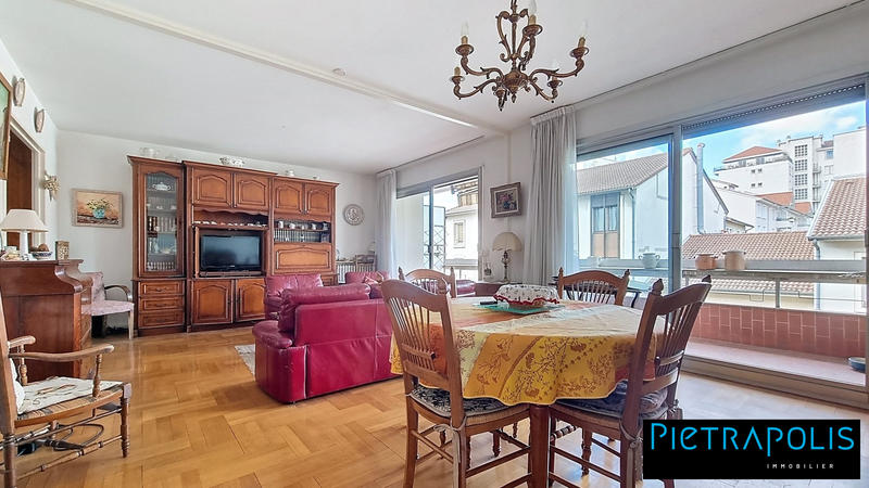 Appartement - 120 m² - 4 pièces