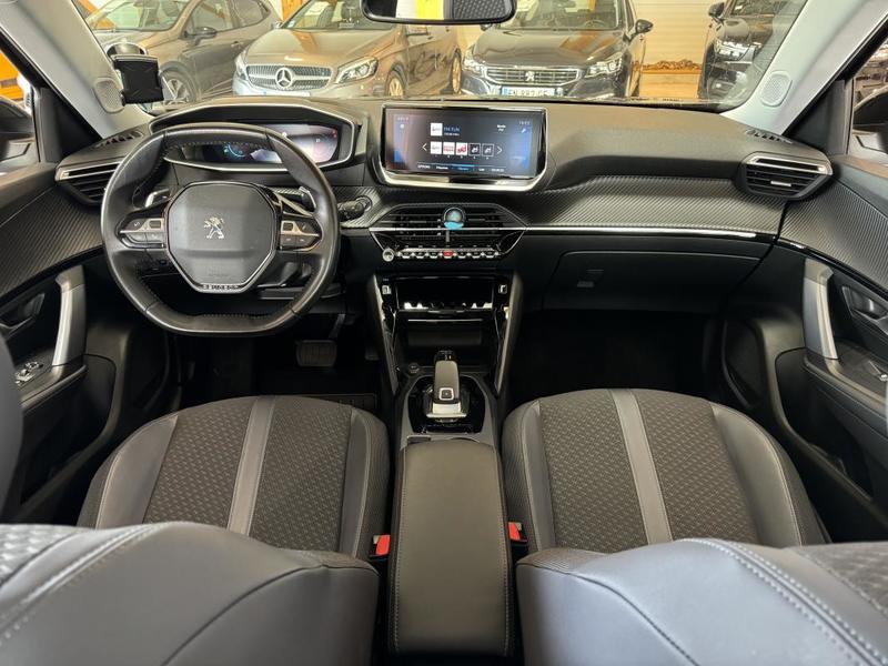 Peugeot 2008 1.2 Puretech - Allure Eat8 Full Black Suivi complet