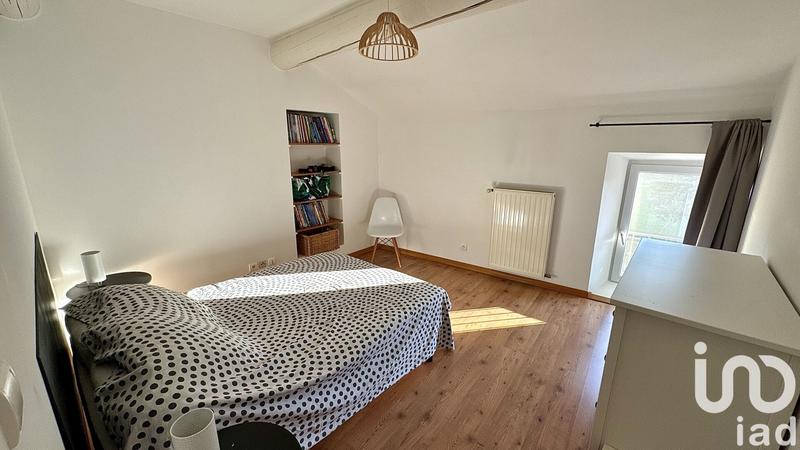 Maison - 280 m² - 10 pièces